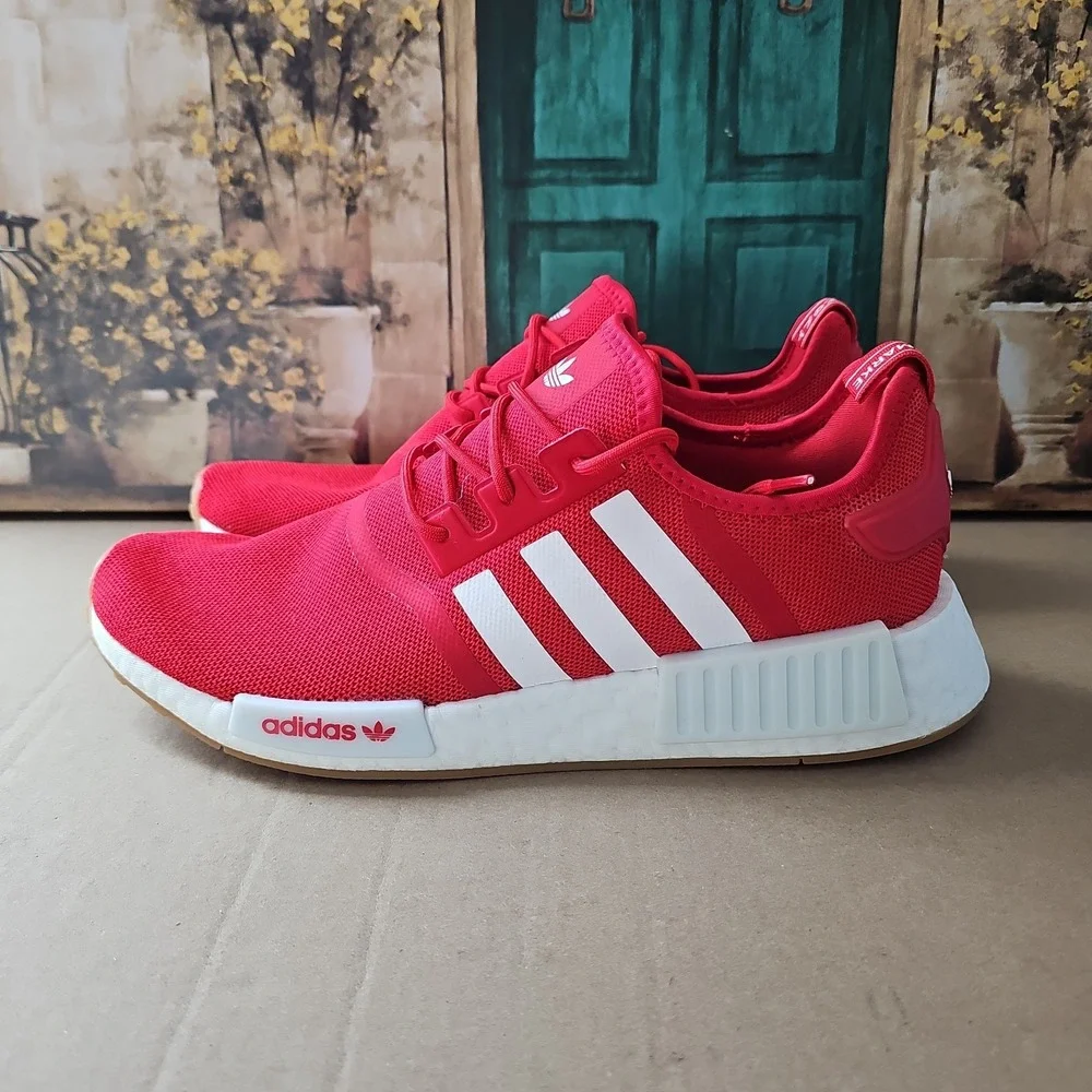 Adidas NMD_R1 Boost Running Shoe / Vivid Red / GY6056 / Size 11 Ultra